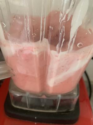 减肥低脂草莓酸奶布丁的做法 步骤5