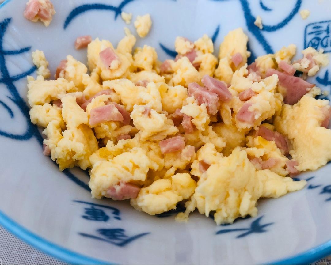 美式炒蛋 scrambled eggs