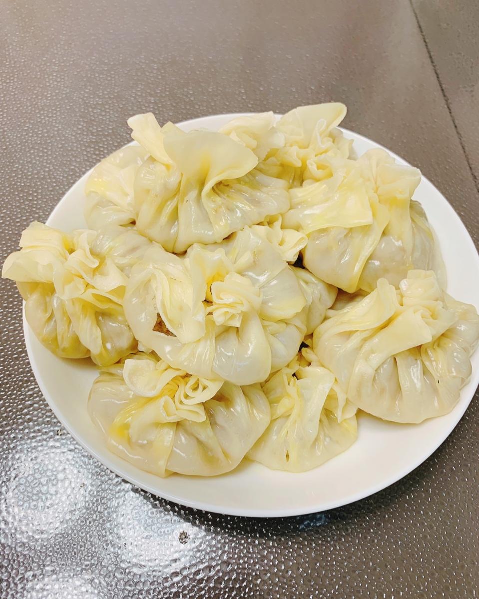 旭旭_做的最正宗的烧麦馅儿 (呼市特产:牛肉烧麦)