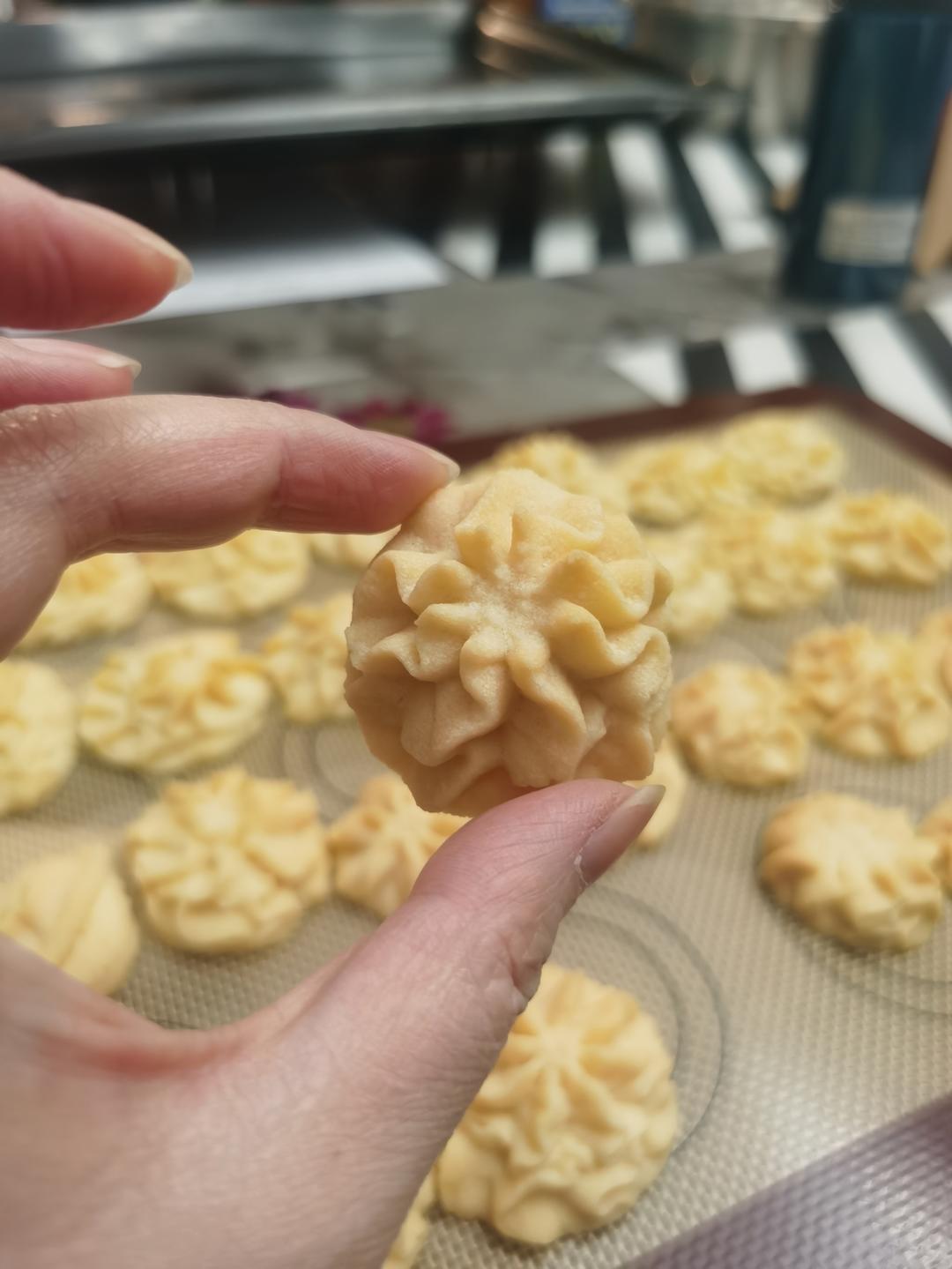 炒鸡好挤！有手就能挤的珍妮曲奇🍪