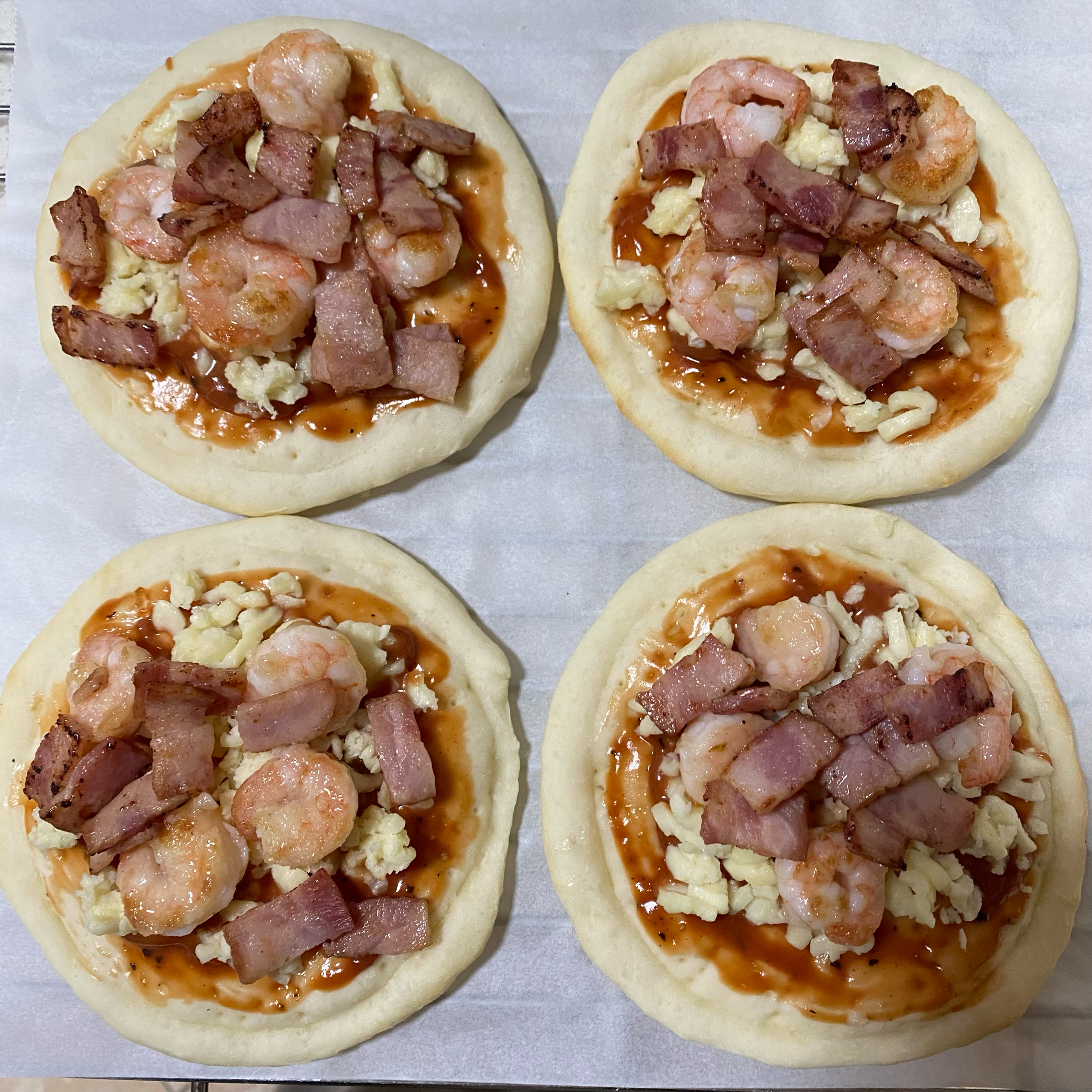牛肉披萨、鲜虾培根披萨的做法 步骤16