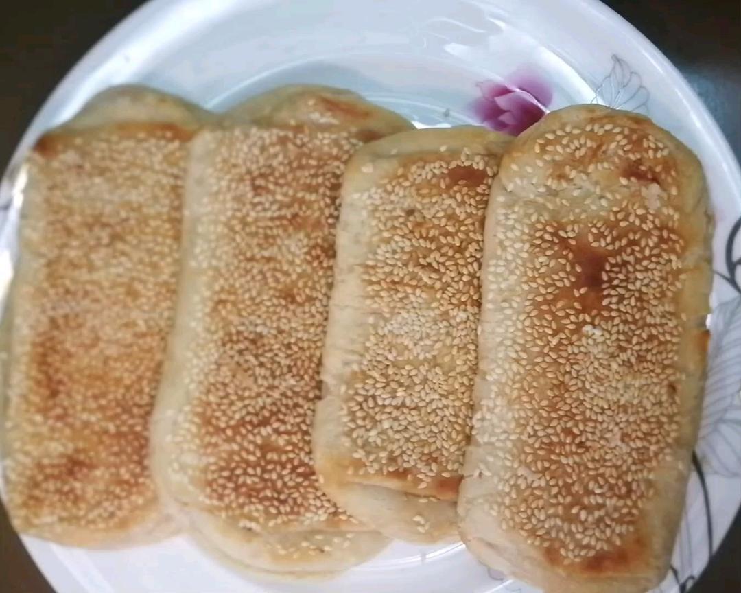 香酥芝麻烧饼（电饼铛版）的做法