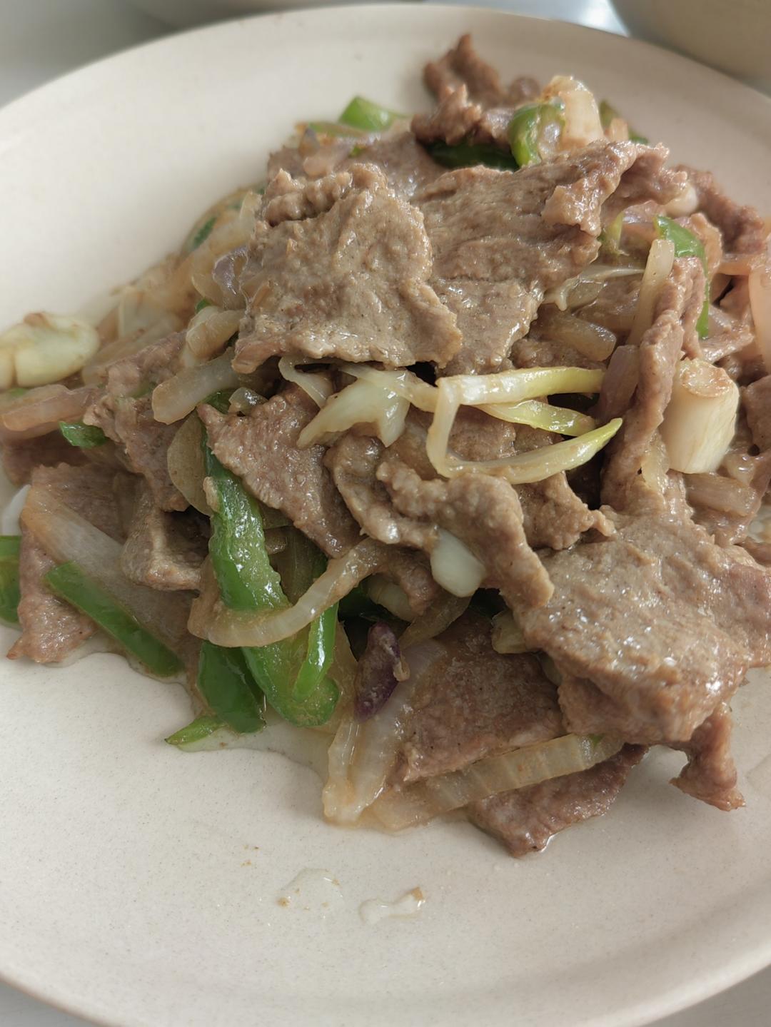 原来牛肉不炒不炖最好吃，大厨教你香菜拌牛肉，鲜香滑嫩下酒下饭