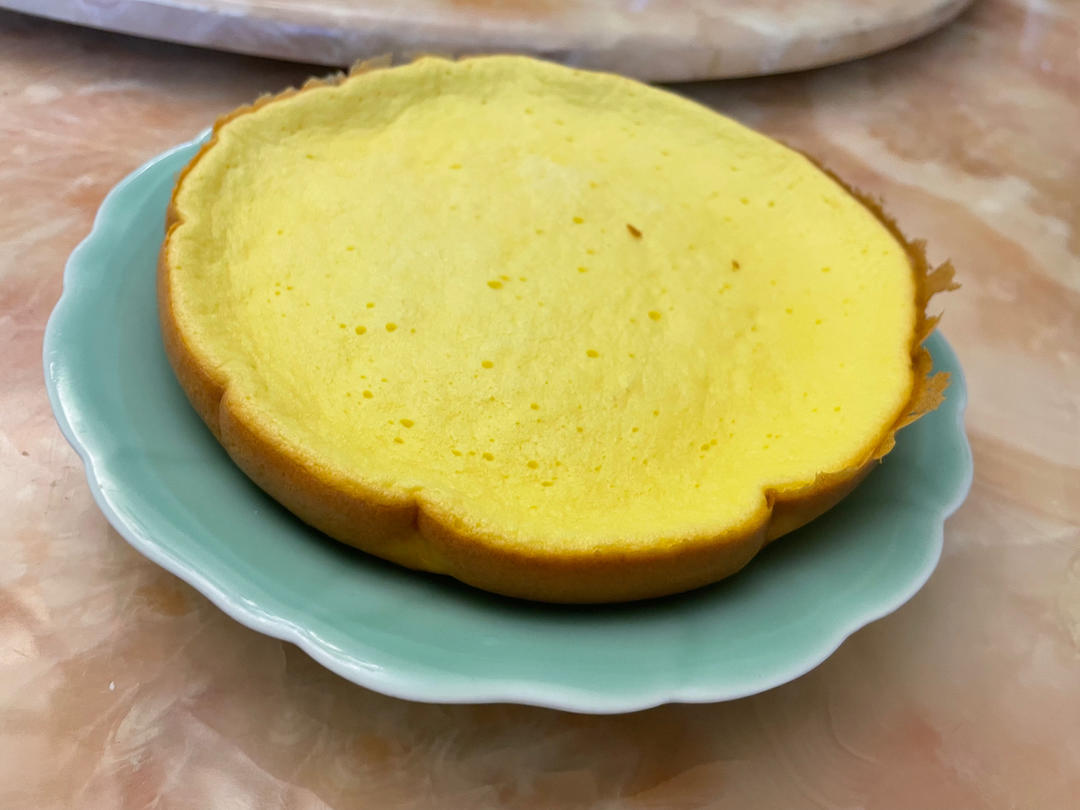 不用电子称只需要普通电饭锅做的电饭锅蛋糕