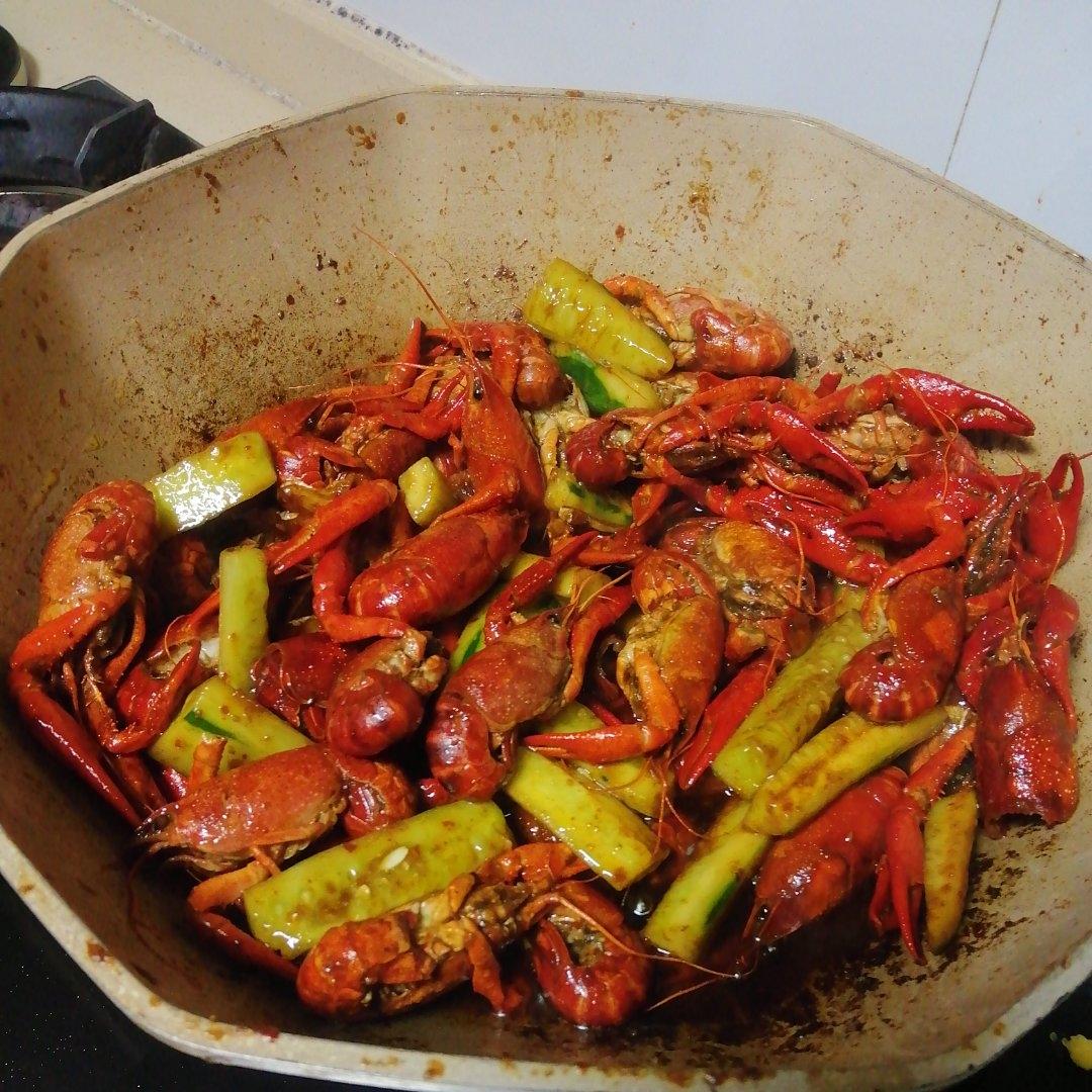 比外面还好吃的香辣小龙虾