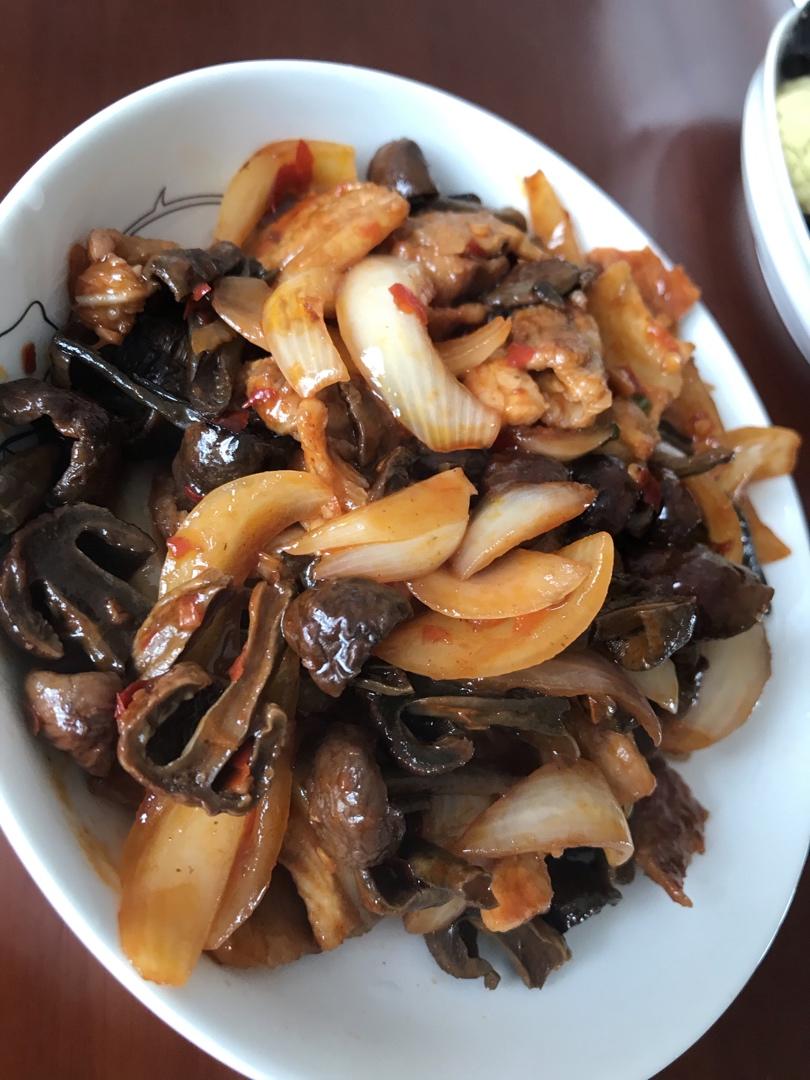 红菇小炒肉