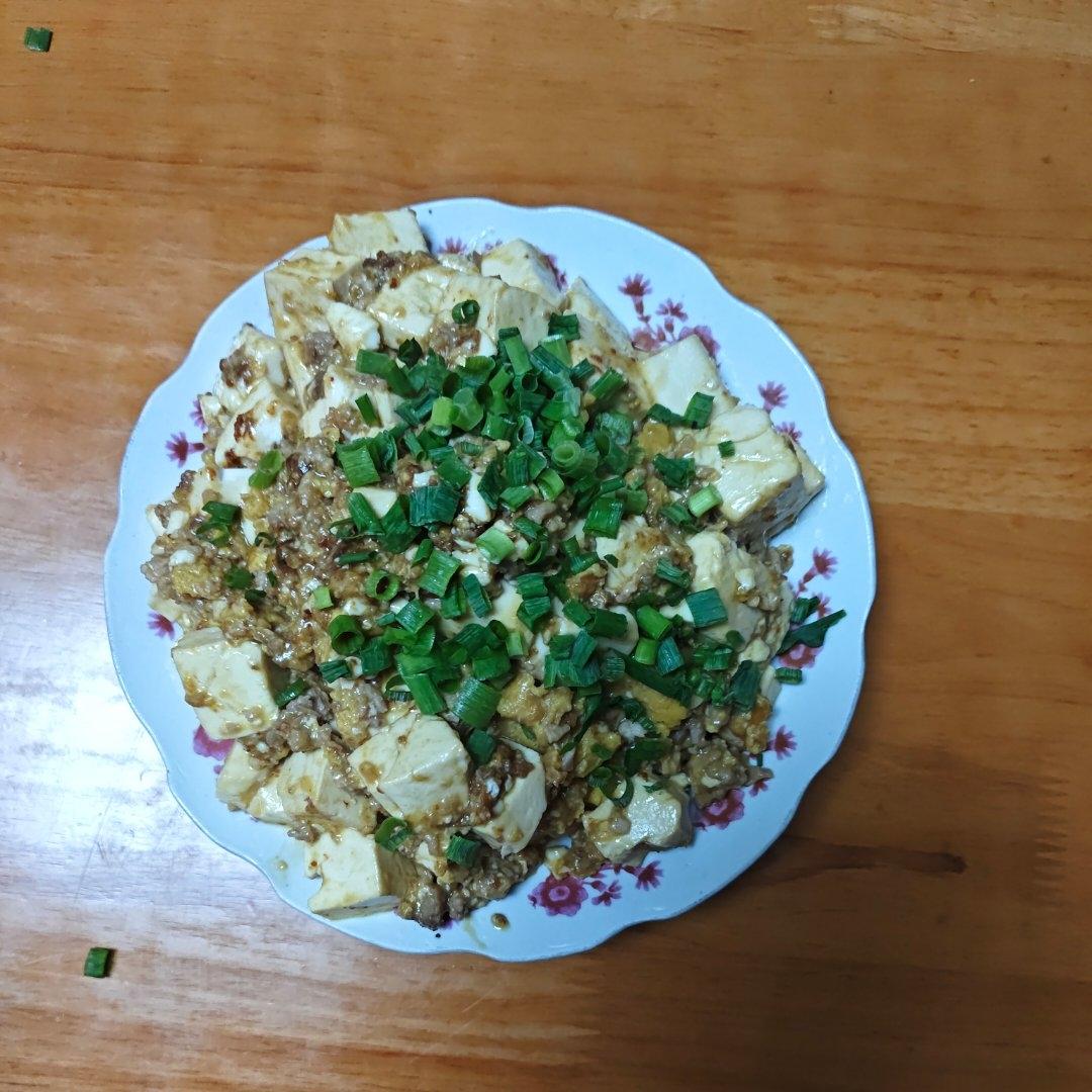豆腐抱蛋（简单清淡）