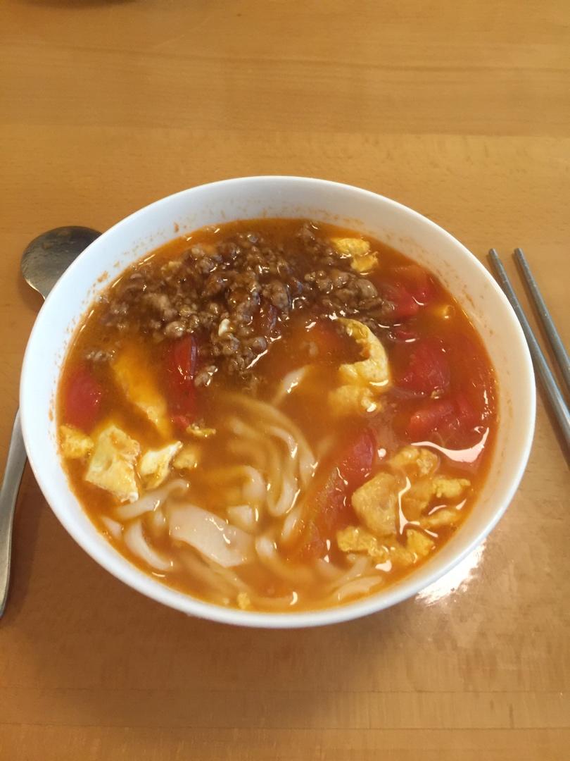 恨不得抱着锅舔的番茄鸡蛋面