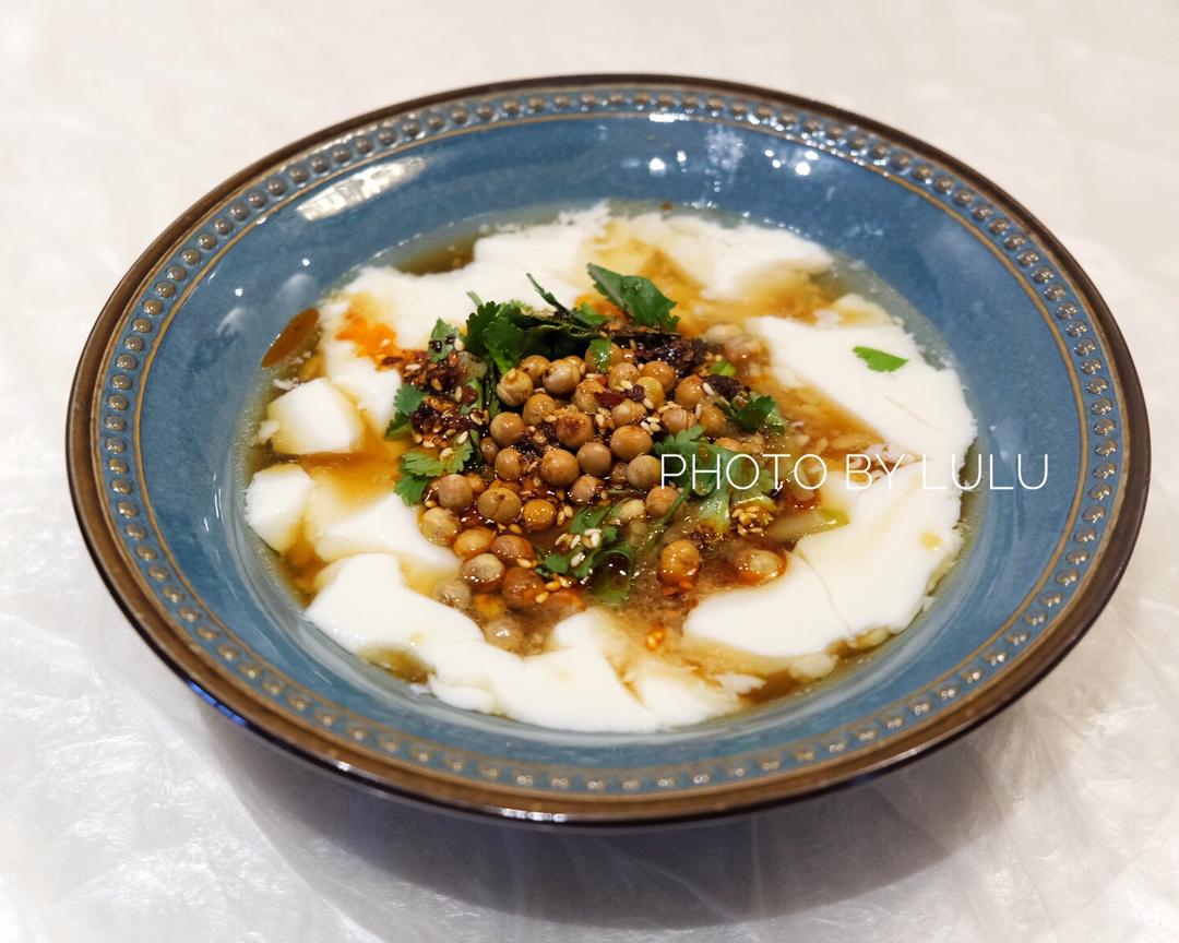 浇汁豆腐脑的做法