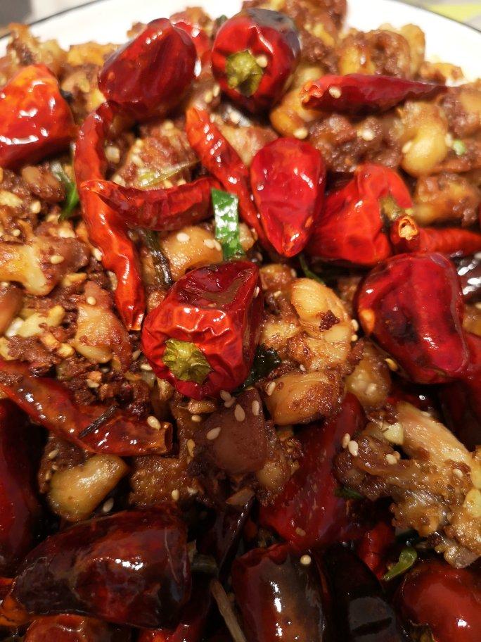 厨师长教你：“辣子鸡”的正宗做法，满满的干货快收藏吧