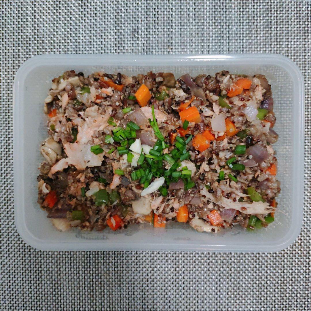 【健康三餐】藜麦三文鱼炒饭