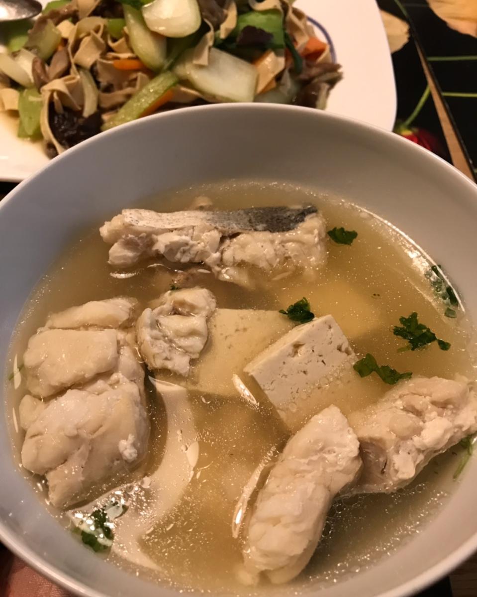 鳕鱼炖豆腐