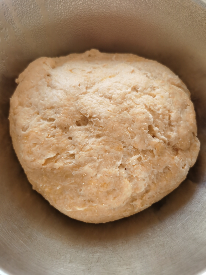 不用熬夜做面包了～成功率高、香软拉丝的北海道吐司（省时的中种法）的做法 步骤4