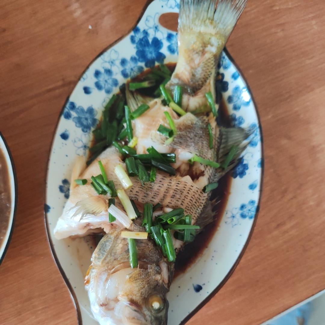清蒸鱼（桂鱼、鲈鱼、多宝、鳊鱼均适用）