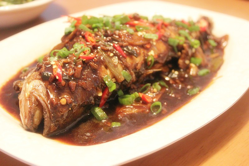 无厘取闹做的红烧鲈鱼