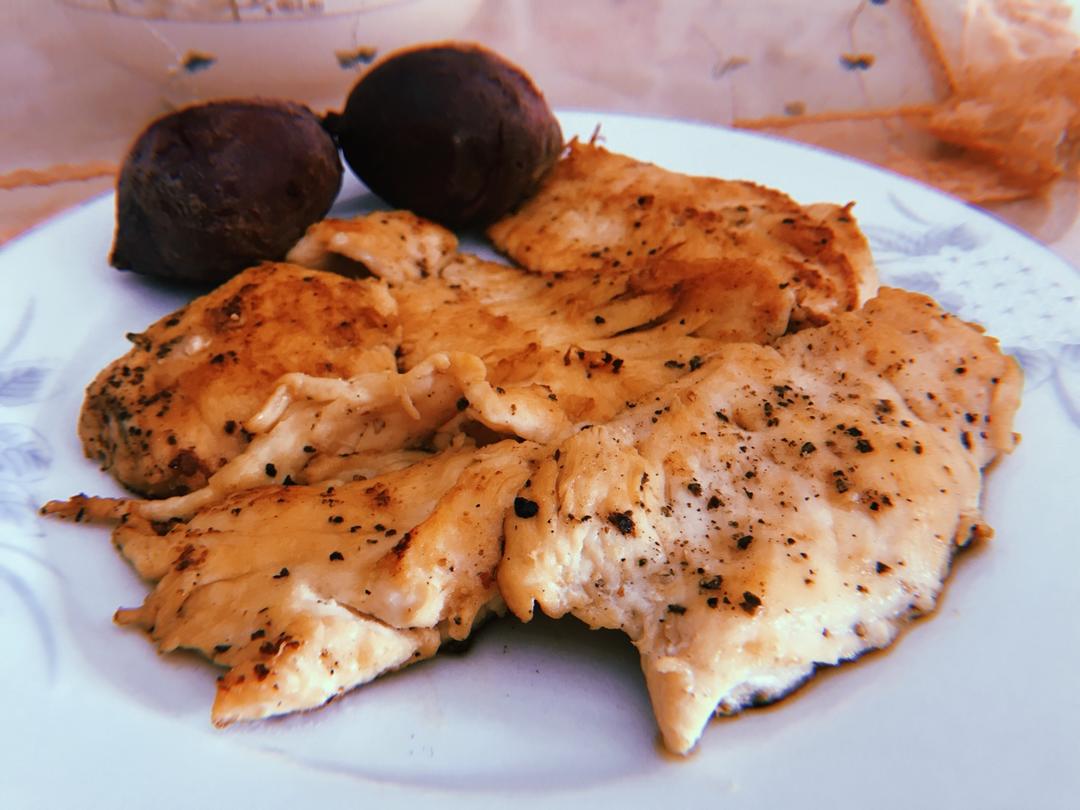 无油煎鸡胸肉（减脂餐必备）