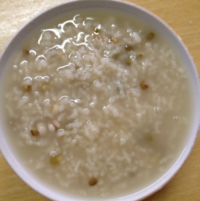 绿豆薏米粥