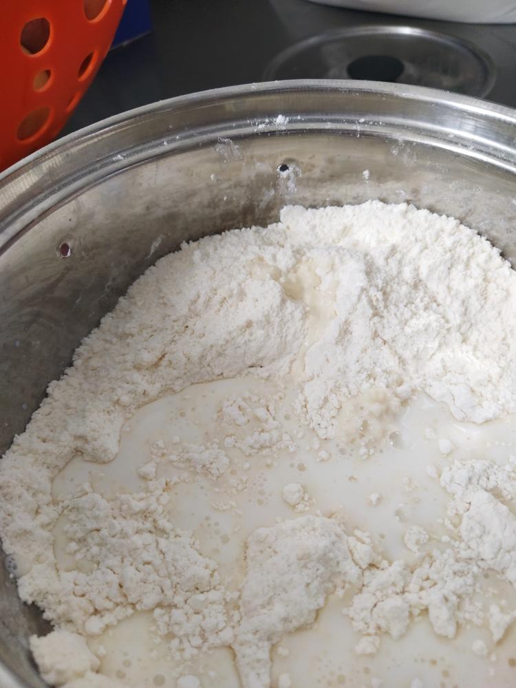 纯奶手撕吐司的做法 步骤1