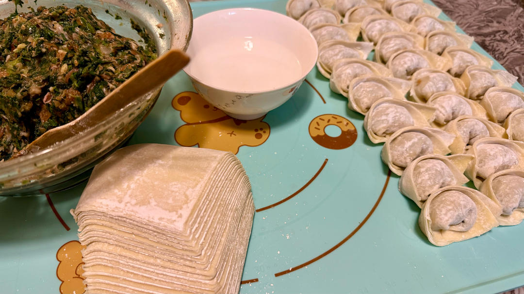 上海荠菜鲜肉馄饨（零失败，超详细，含包法）
