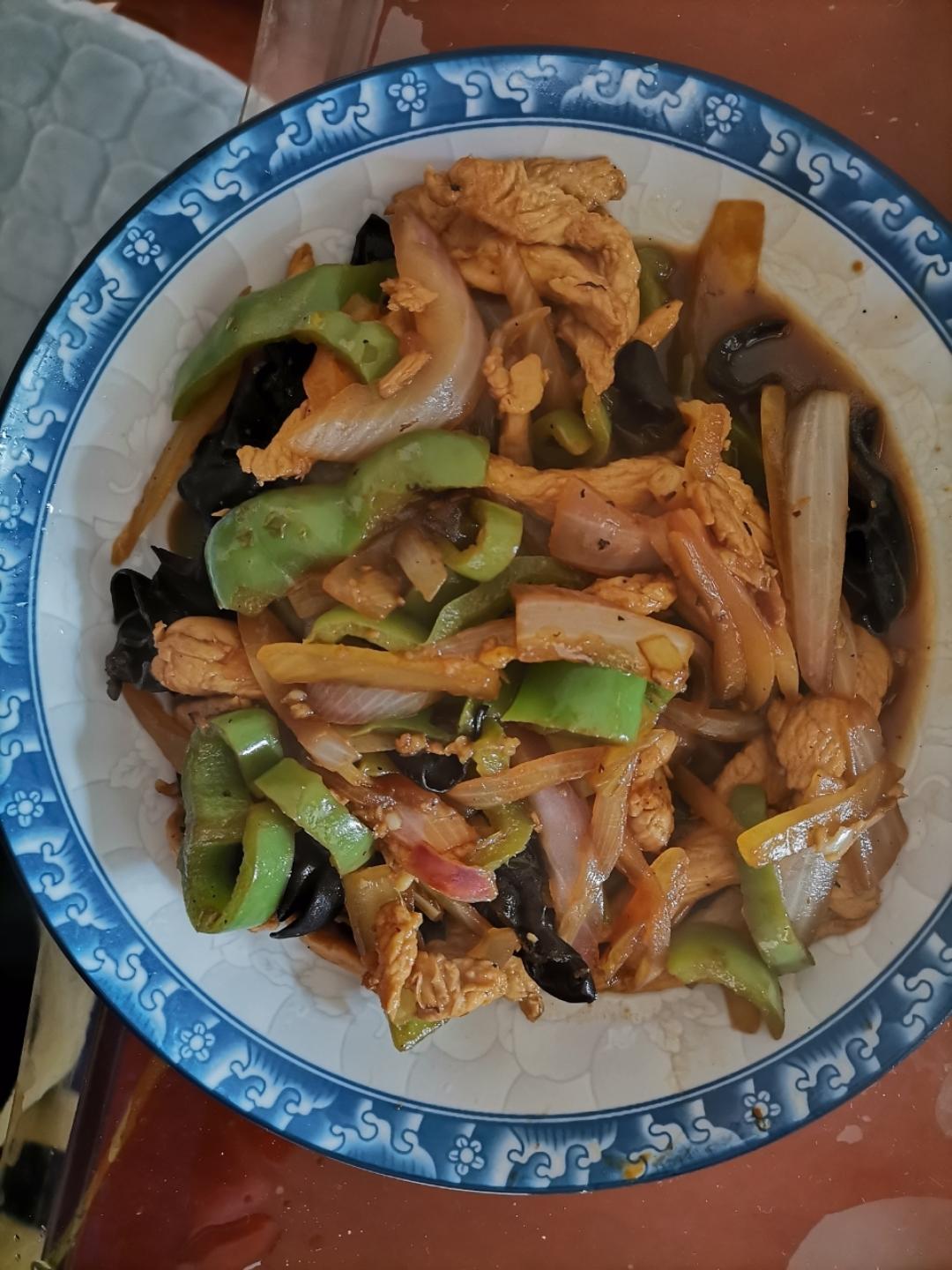 米饭🍚杀手鱼香鸡丝         （减脂期也可以吃）