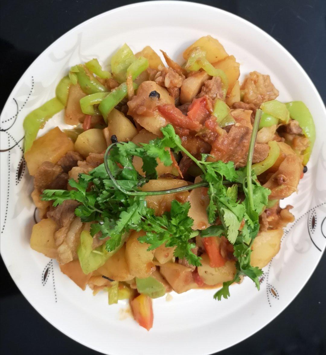 番茄土豆炖牛腩（牛肉也适用）