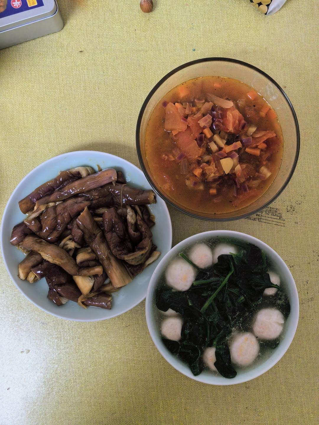 鱼丸菠菜汤
