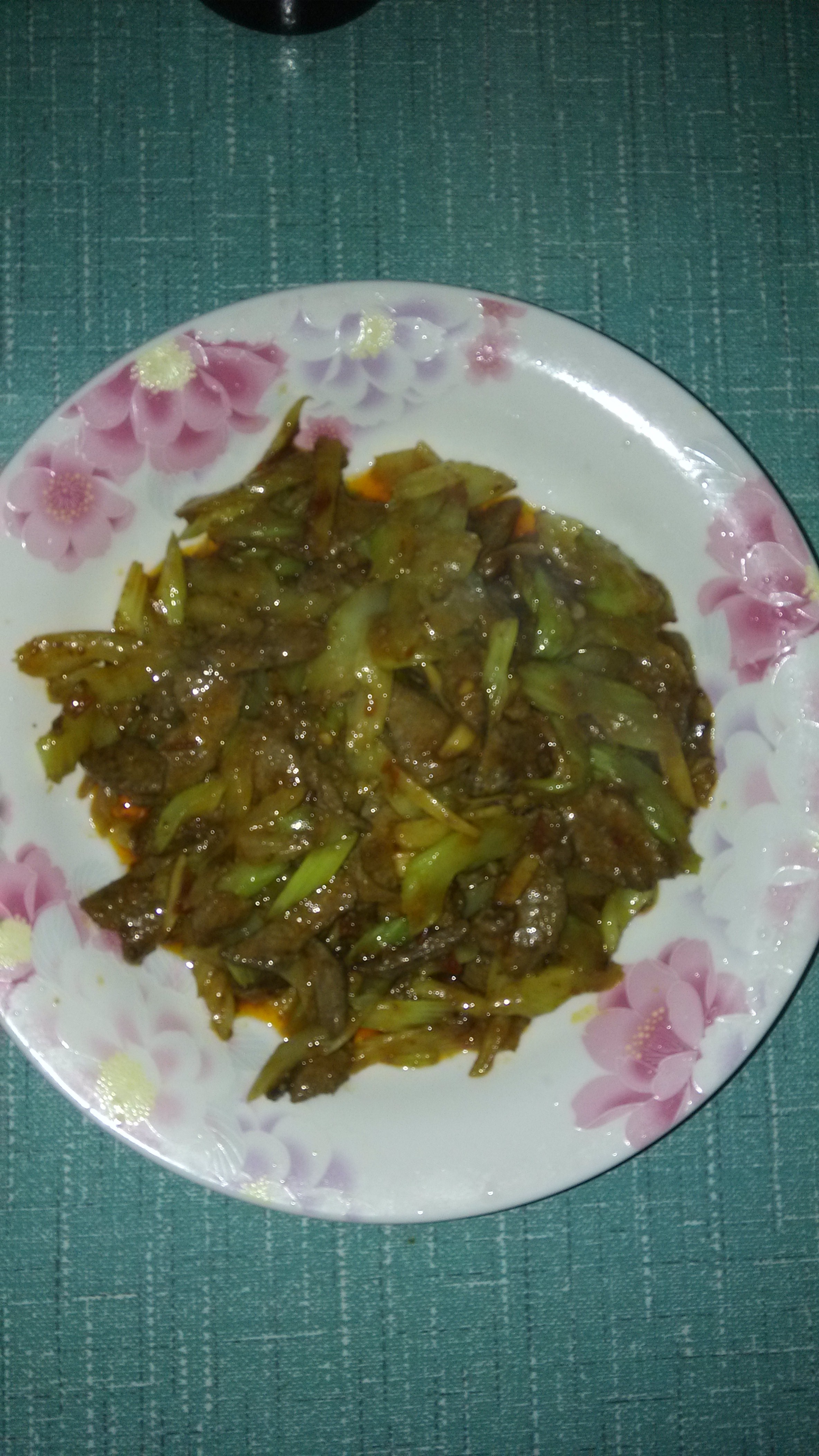 芹菜炒猪肝