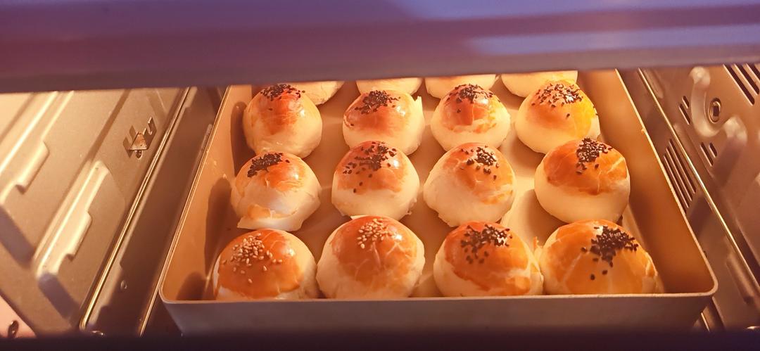 最详细的蛋黄酥方子修订版（新手必看）