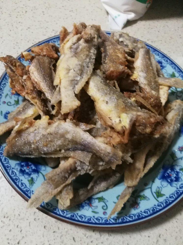 干炸黄花鱼