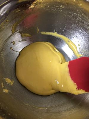蛋黄溶豆的做法 步骤9