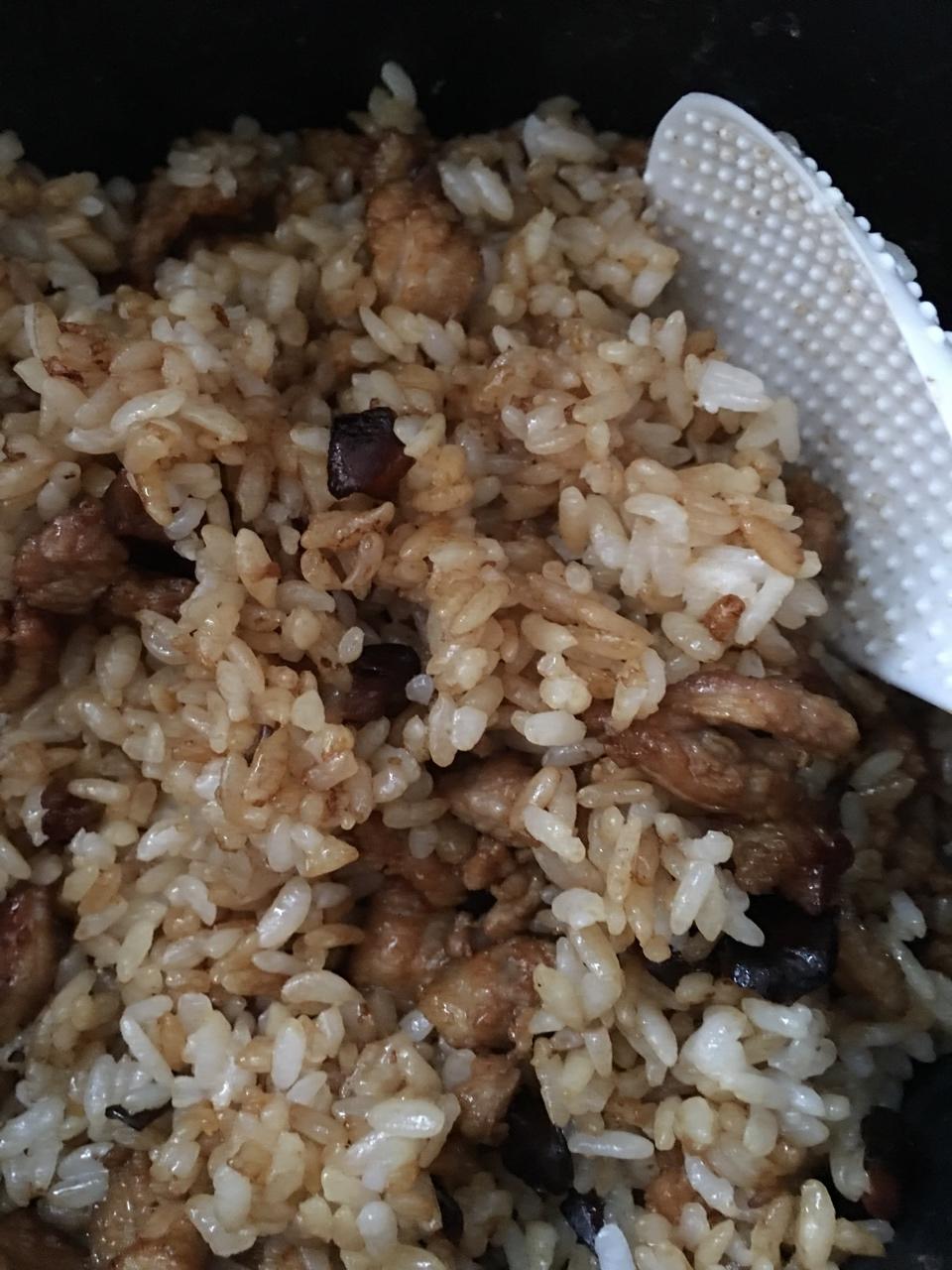 香菇肉丁油饭