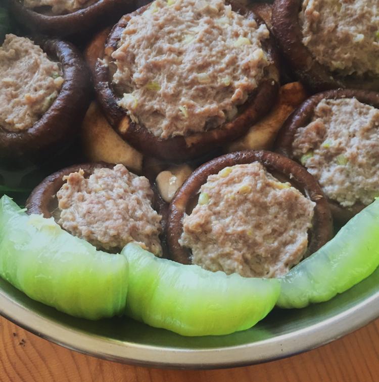 豆腐肉末酿香菇