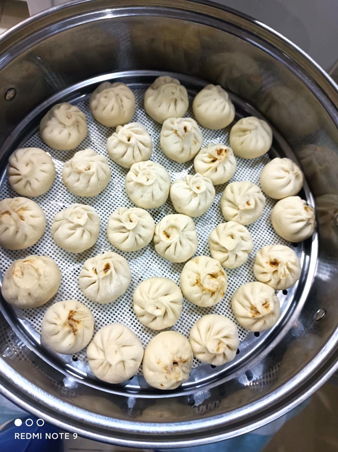 小笼包（秒杀市面上小笼包店的做法）