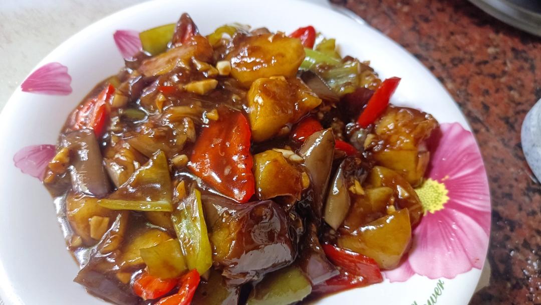 超级下饭的地三鲜