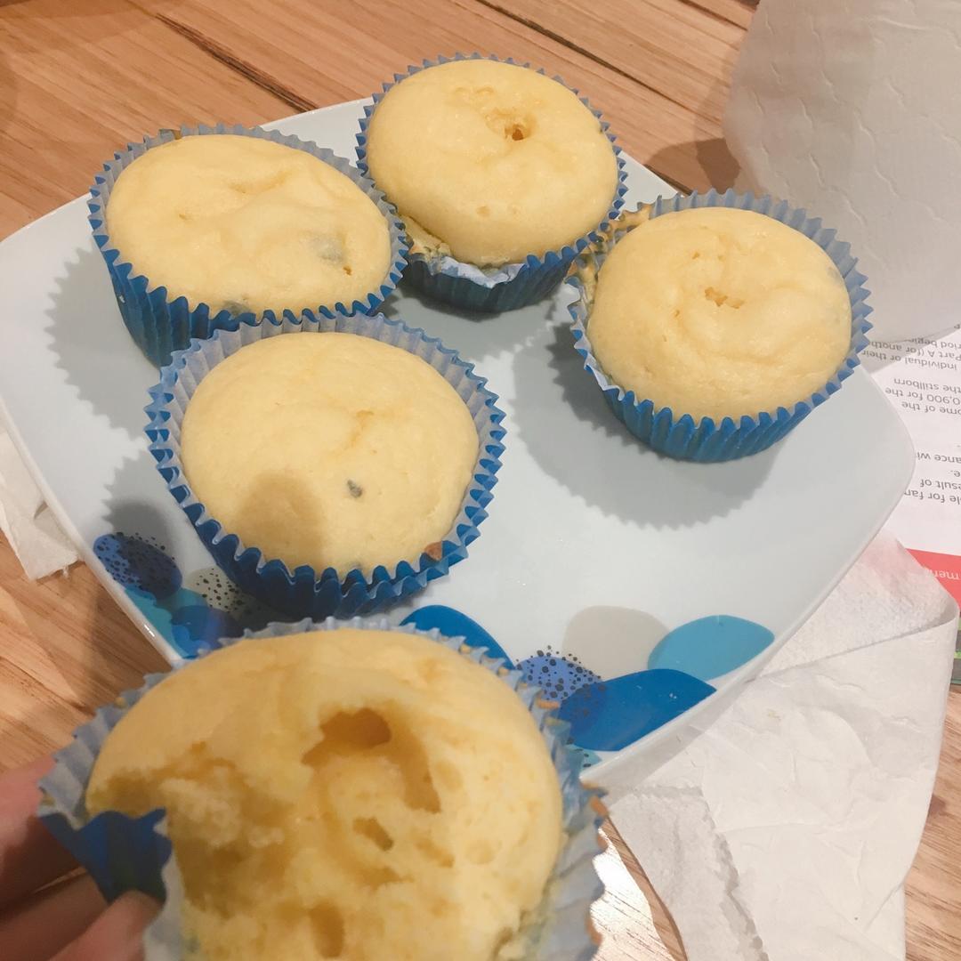简单易做的-----酸奶鸡蛋糕（小蛋糕）