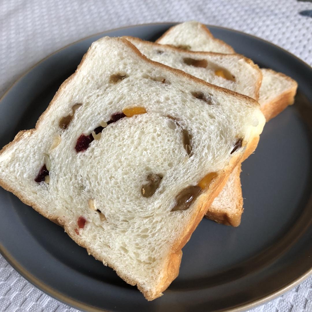 金味燕麦小餐包【7月北鼎烤箱食谱】