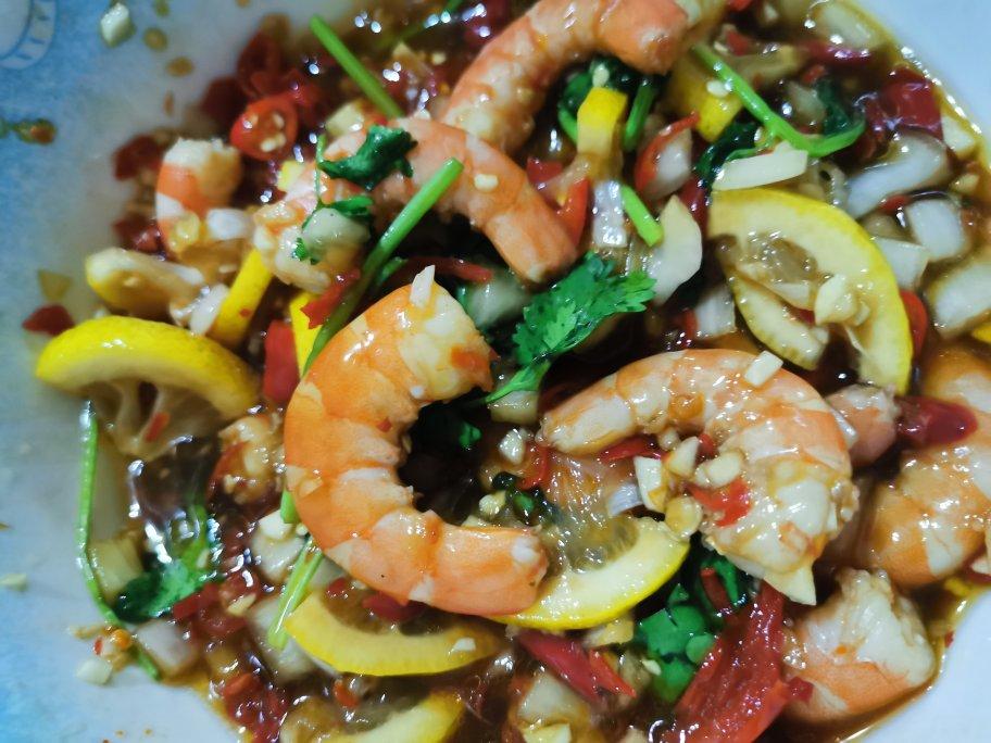 鲜嫩爽口❗️巨好吃的酸辣柠檬虾❗️一看就会超过瘾