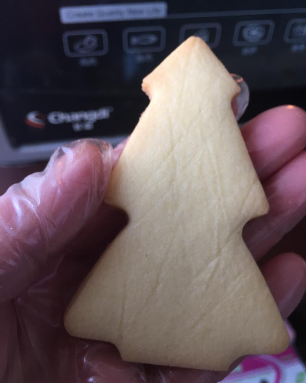 圣诞小饼干（简单又好吃）