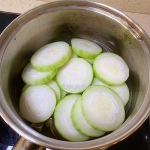 快手菜-瑶柱焖节瓜的做法 步骤2