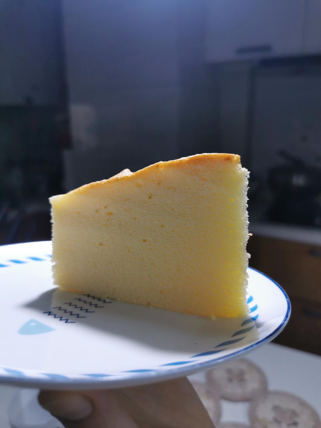 8寸酸奶蛋糕—冰了之后和外面卖的那种芝士蛋糕超级像