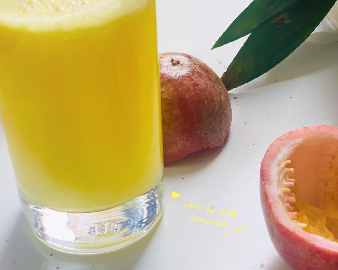 232 凤梨百香果汁的做法