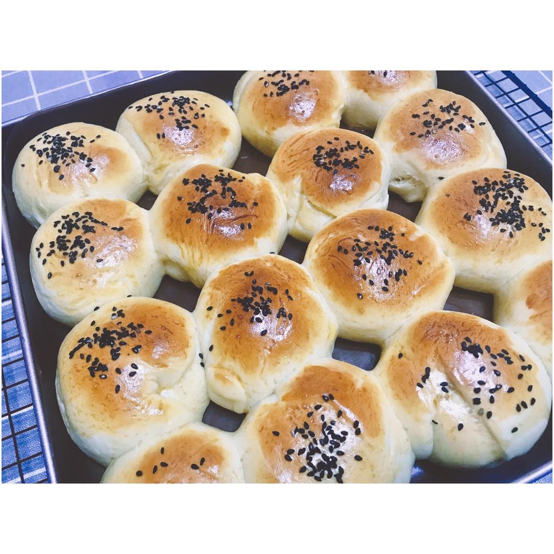 一次性发酵鲜奶油小面包