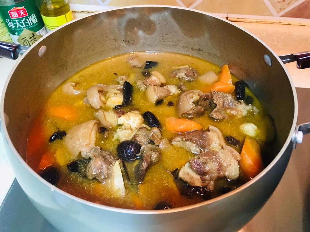 暖身广式羊肉煲