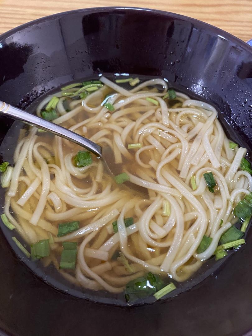 清汤挂面-香而不腻，方便快捷