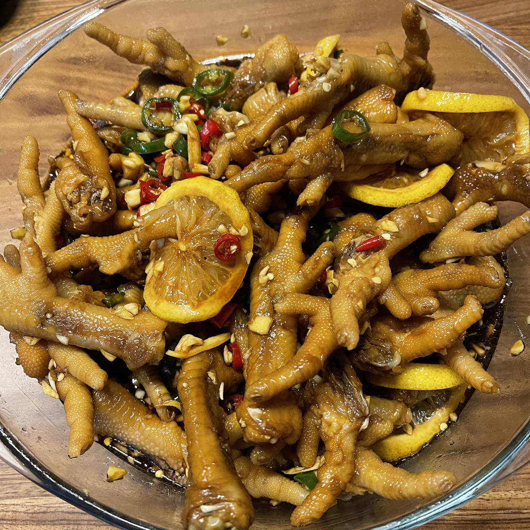 停不下来的秘制凉拌鸡爪