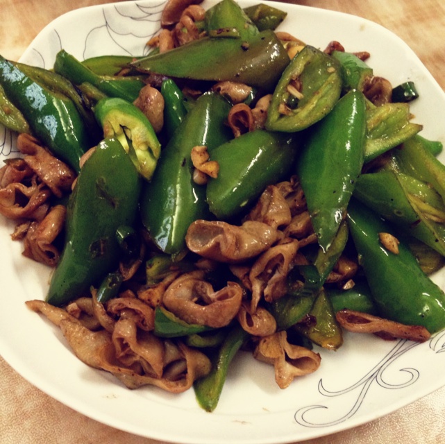 尖椒烧肥肠