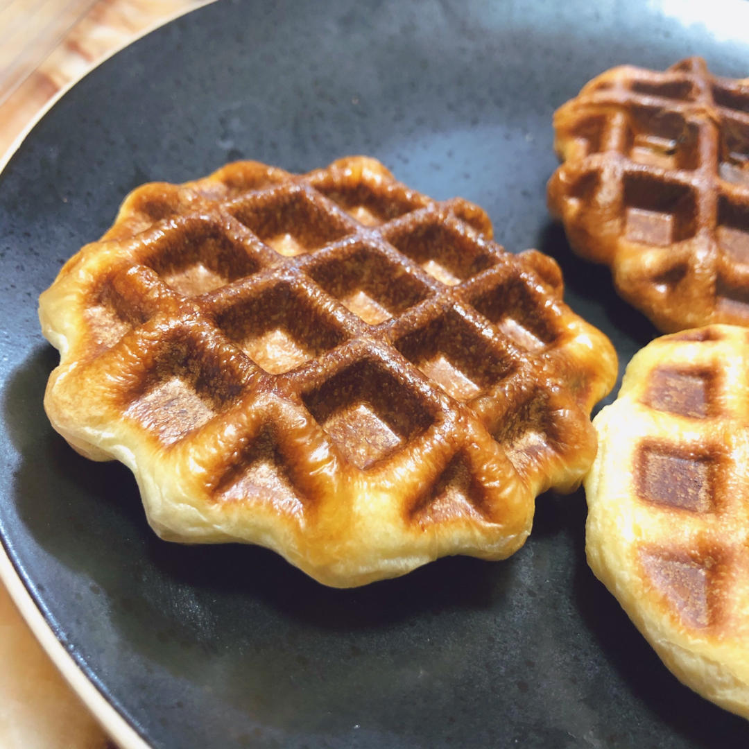 无需烤箱❗️酸奶肉松华夫饼，好吃到没朋友