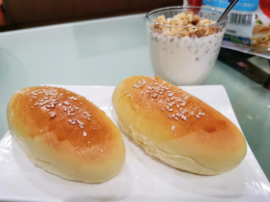 肉松沙拉酱面包（65度汤种）