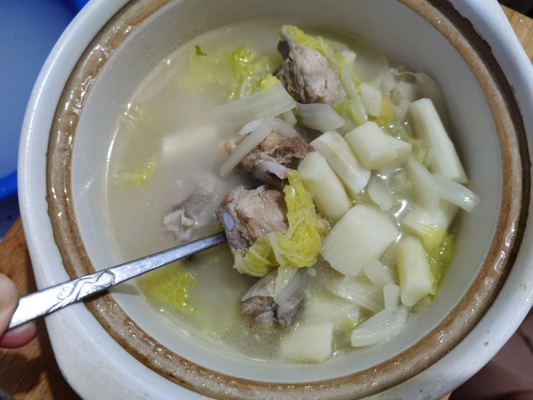 🔥最适合秋天喝的山药排骨汤，味道清甜鲜美，健脾养胃❗️