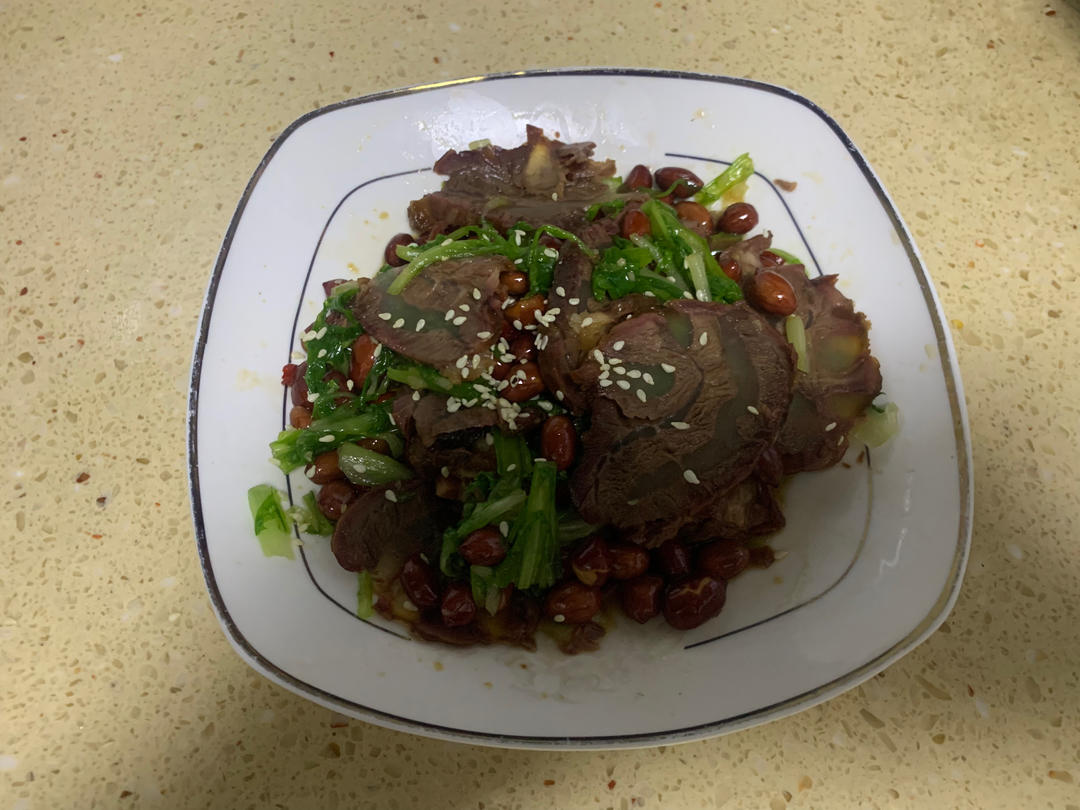 万能凉拌汁的凉拌牛肉